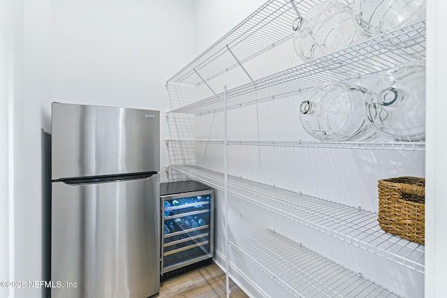 210 Terra Oaks Dr, Saint Johns, FL 32259 - storage area with wine cooler