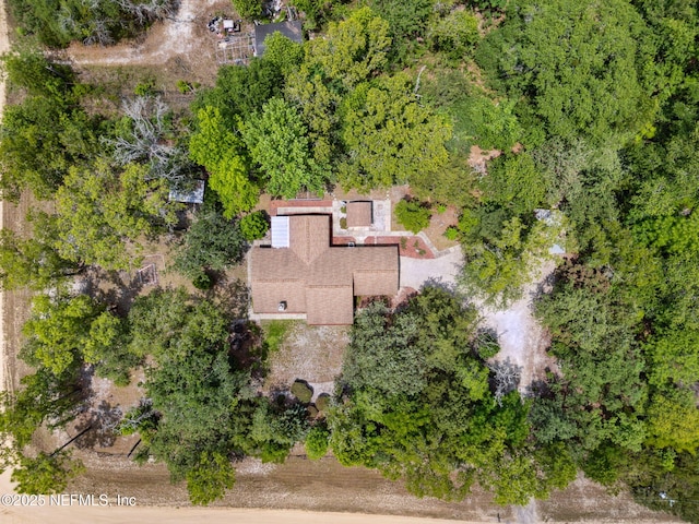 aerial view of property and surrounding area