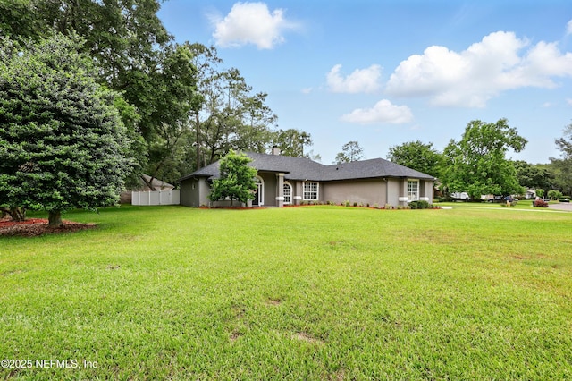100 Bracken Ct, Saint Johns, FL 32259 - view of front of home with stucco siding
