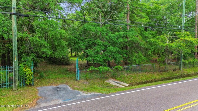 11340 V C Johnson Rd, Jacksonville, FL 32218 - photo 10