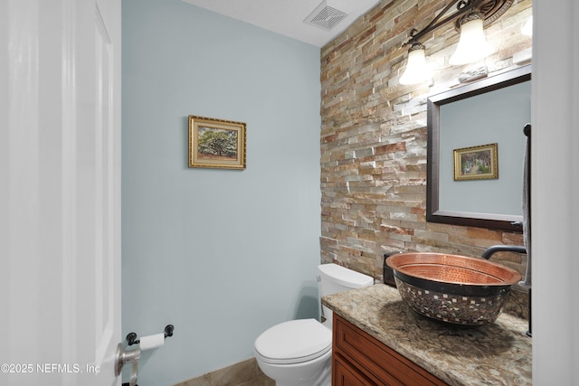 2072 Hawkcrest Dr E, Saint Johns, FL 32259 - half bath with toilet, vanity, and tile patterned floors