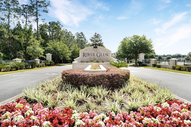 65346 River Glen Parkway, Yulee, FL 32097 - photo 2