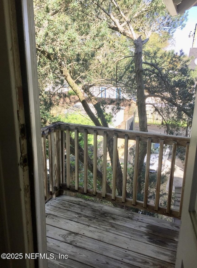 2523 Forbes St, Jacksonville, FL 32204 - view of wooden terrace