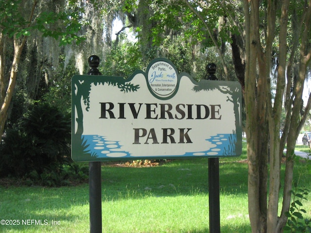 2358 Riverside Ave Unit 304, Jacksonville, FL 32204 - community sign with a yard