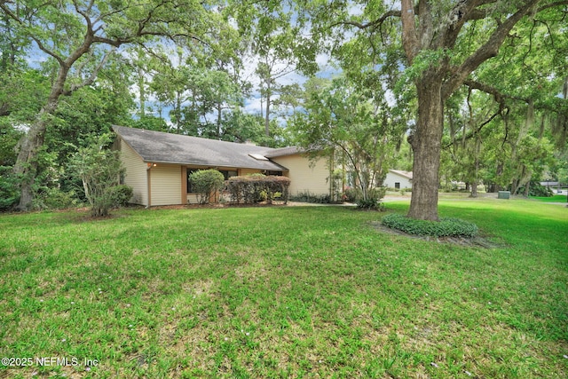 11711 Sparkleberry Ln, Jacksonville, FL 32223 - view of front of house with a front yard