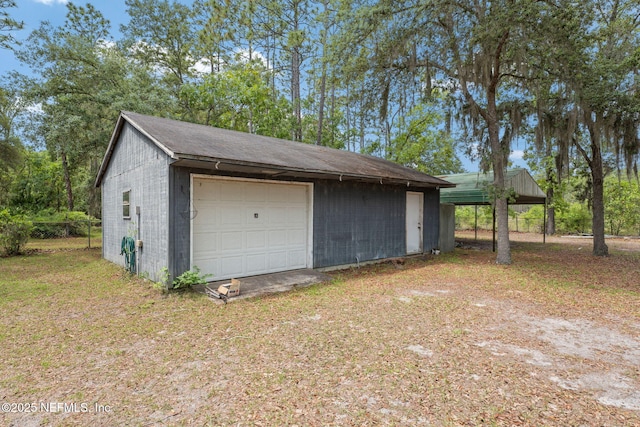 2658 Apache Ct, Middleburg, FL 32068 - detached garage featuring fence