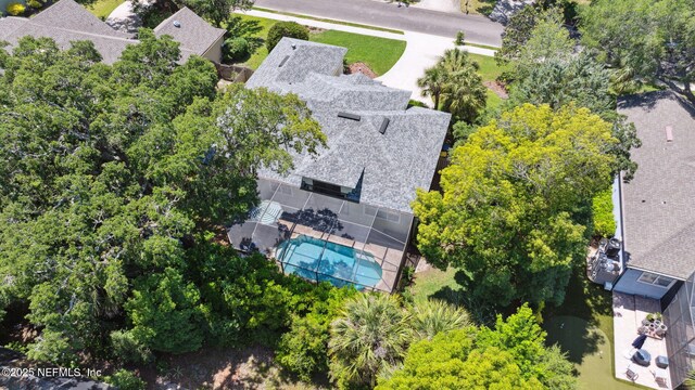 2738 Sea Grove Ln, Fernandina Beach, FL 32034 - aerial view of property and surrounding area featuring a pool
