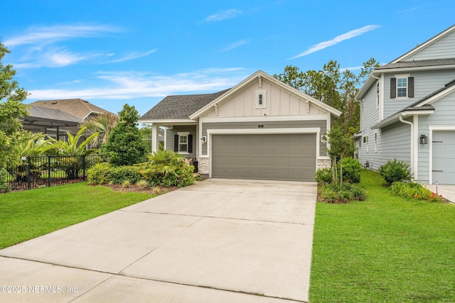 166 Spinner Dr, Ponte Vedra, FL 32081 - craftsman-style house featuring board and batten siding, concrete driveway, and a garage
