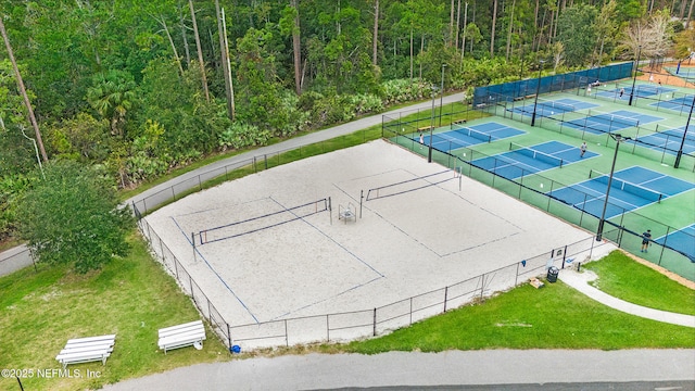 166 Spinner Dr, Ponte Vedra, FL 32081 - bird's eye view of a heavily wooded area
