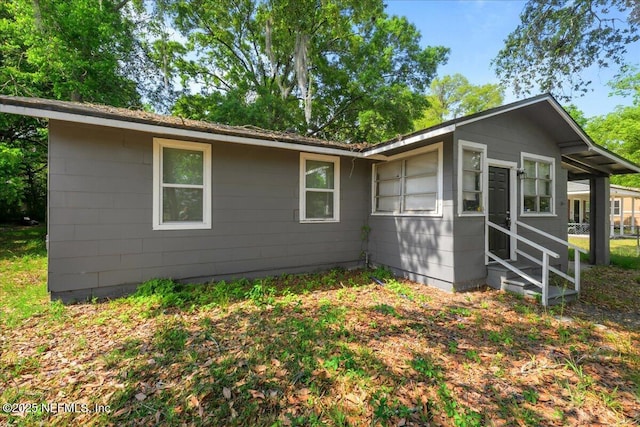 2058 W 40th St, Jacksonville, FL 32209 - rear view of property with entry steps