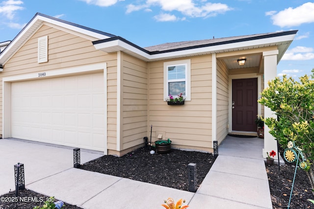 2840 Buck Creek Pl, Green Cove Springs, FL 32043 - view of front facade with an attached garage
