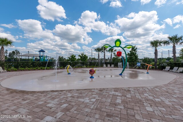 2840 Buck Creek Pl, Green Cove Springs, FL 32043 - view of property's community featuring fence