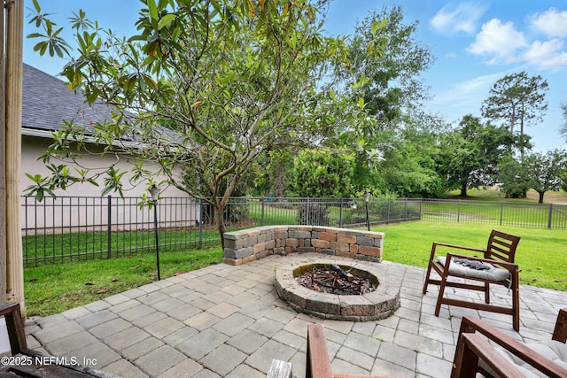 85053 Sagaponack Dr, Fernandina Beach, FL 32034 - view of patio with an outdoor fire pit