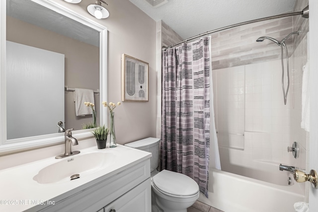 1491 Cedar Grove Ter, Fleming Island, FL 32003 - full bath featuring toilet, shower / bath combination with curtain, and vanity