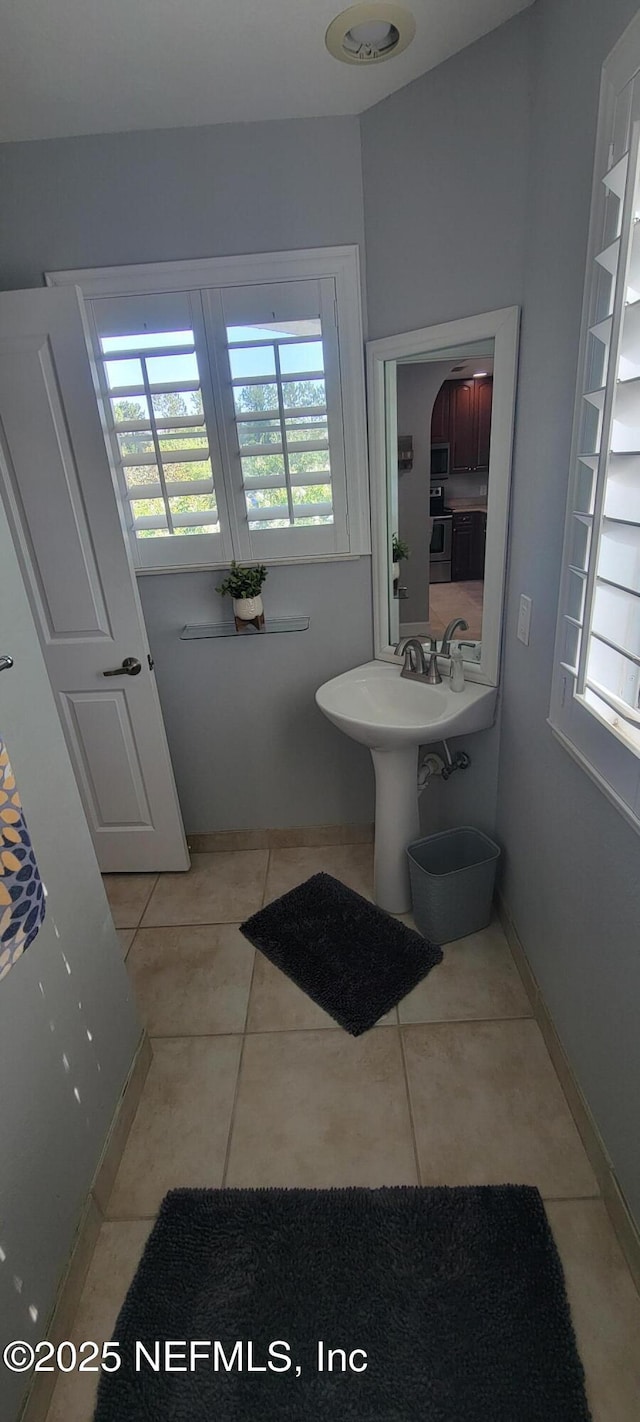 9745 Touchton Rd Unit 1521, Jacksonville, FL 32246 - bathroom with tile patterned flooring