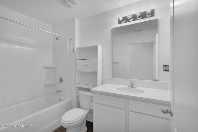 3075 Rustic Deer Way, Green Cove Springs, FL 32043 - bathroom with vanity and bathtub / shower combination