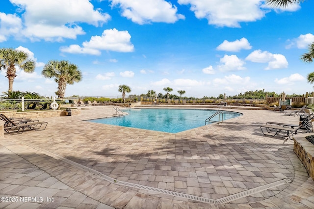 278 Sandcastles Ct, Fernandina Beach, FL 32034 - community pool with a patio area