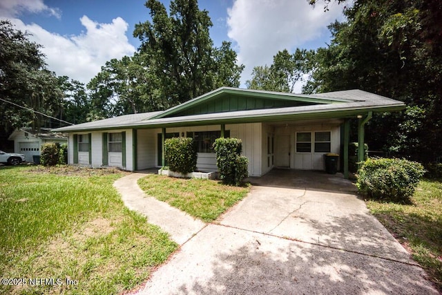 735 Grove Park Blvd, Jacksonville, FL 32216 - photo 1