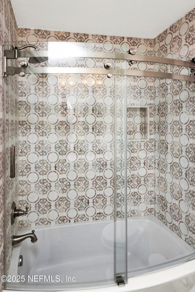 108 Spanish Moss Ln, Ponte Vedra Beach, FL 32082 - bathroom with tub / shower combination