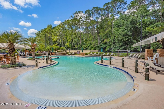 2624 Oakgrove Ave, Saint Augustine, FL 32092 - community pool with a patio area