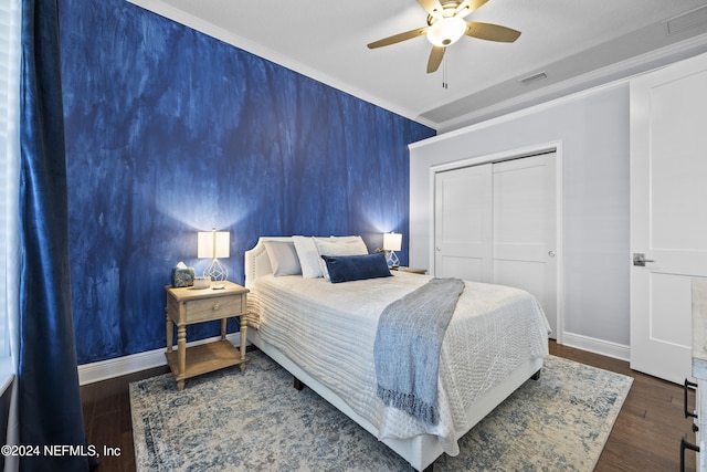 228 Rum Runner Way, Saint Johns, FL 32259 - bedroom featuring baseboards, wood finished floors, a closet, ornamental molding, and ceiling fan