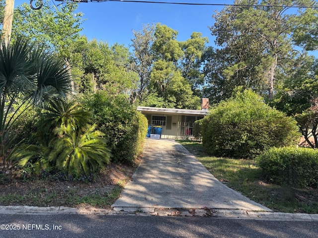 313 Suzanne Dr, Jacksonville, FL 32218
