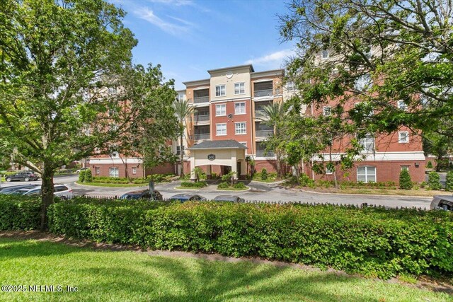 4480 Deerwood Lake Pkwy Unit 642, Jacksonville, FL 32216 - photo 1