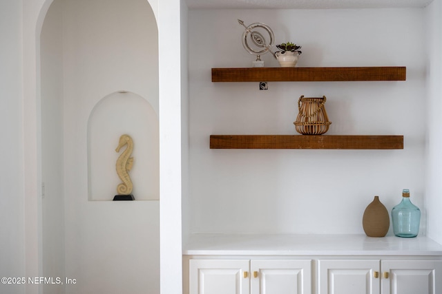 400 Big Tree Rd, Ponte Vedra Beach, FL 32082 - detailed view of arched walkways