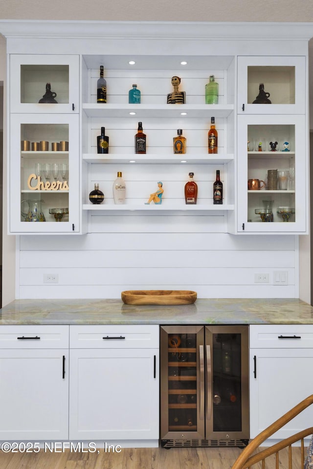 37 High Ridge Pt, Ponte Vedra, FL 32081 - indoor dry bar featuring wine cooler and light wood-style flooring
