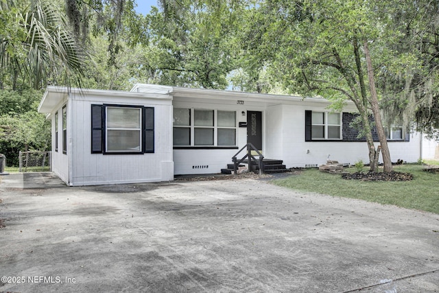 3733 Cambay Pl, Jacksonville, FL 32210 - view of front facade with concrete block siding