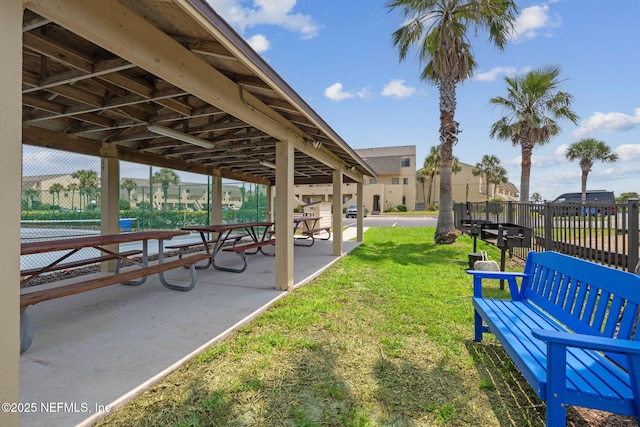 8550 A1A S Unit 340, Saint Augustine, FL 32080 - view of yard with a residential view