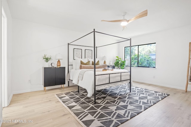 550 Robles Ln, Ponte Vedra Beach, FL 32082 - bedroom with wood finished floors and baseboards