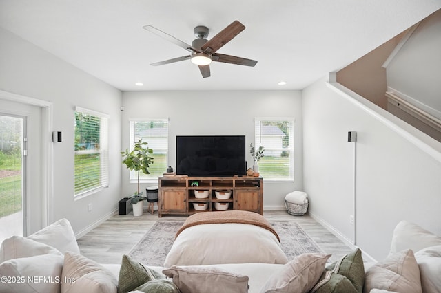 2483 Cortez Rd, Jacksonville, FL 32246 - living area featuring light wood-type flooring, ceiling fan, recessed lighting, and baseboards