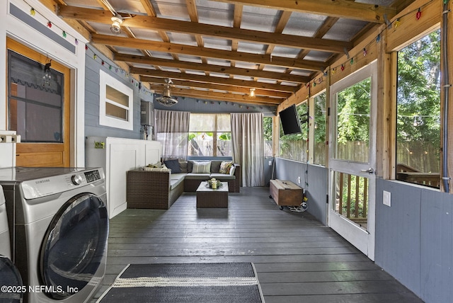 206 Cabeza St, Saint Augustine, FL 32080 - sunroom with washing machine and dryer, an outdoor living space, and vaulted ceiling