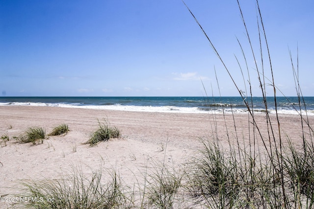 925 Tarpon Ave Unit 16, Fernandina Beach, FL 32034 - water view with local beach