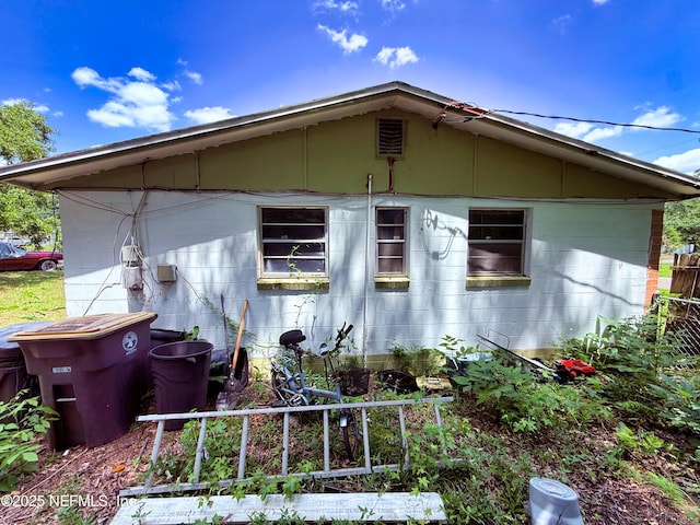 4507 Harbor View Dr, Jacksonville, FL 32208 - view of home's exterior with fence