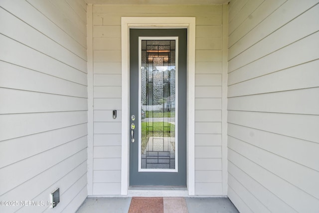 view of property entrance