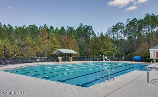 467 S Aberdeenshire Dr, Saint Johns, FL 32259 - community pool with fence and a patio area