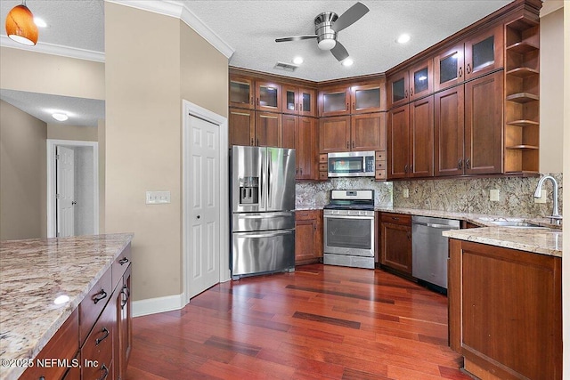1476 Mallard Landing Blvd, Saint Johns, FL 32259 - kitchen featuring stainless steel appliances, open shelves, a sink, ceiling fan, and dark wood-type flooring