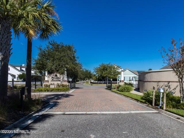 1867 Paradise Moorings Blvd, Middleburg, FL 32068 - view of decorative street with curbs