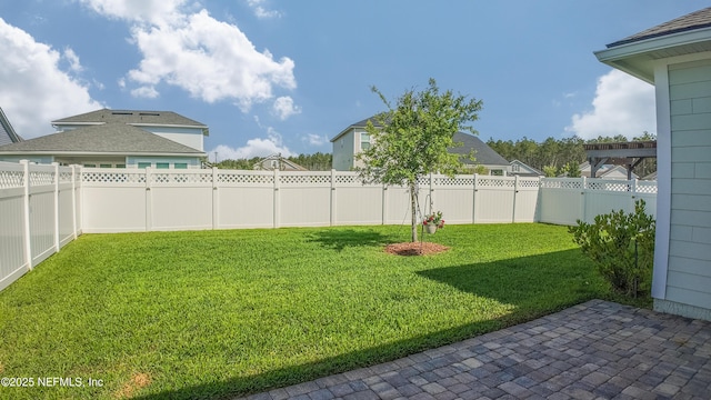 103 Tarbert Ln, Saint Augustine, FL 32092 - view of yard with a patio area