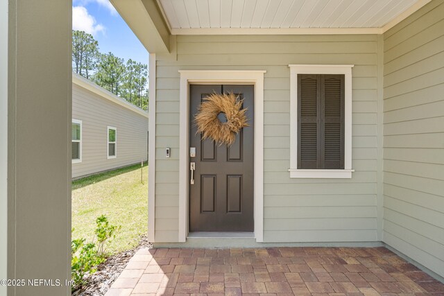 727 Lake Sinclair St, Saint Augustine, FL 32084 - view of exterior entry