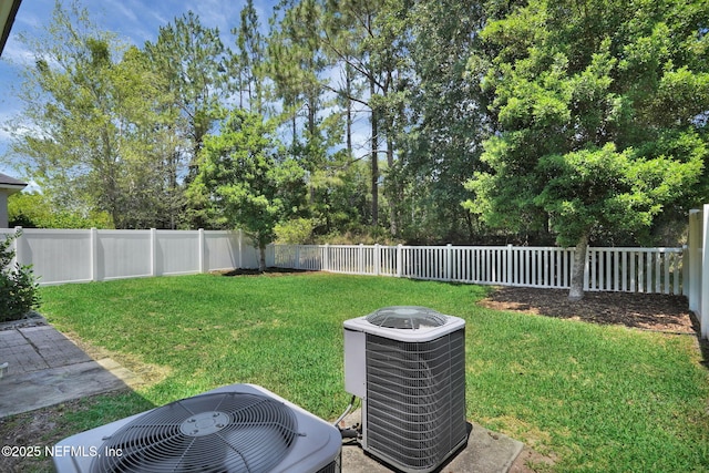 767 Mosswood Chase St, Orange Park, FL 32065 - view of yard with central AC