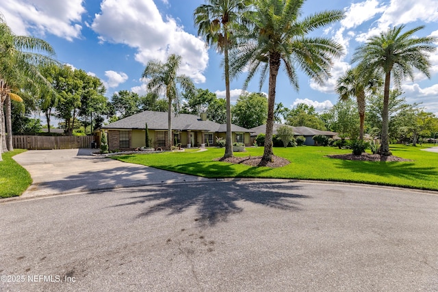 806 Falkirk Ct, Orange Park, FL 32073 - single story home with driveway