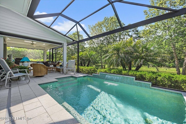 433 Marsh Cove Dr, Ponte Vedra Beach, FL 32082 - outdoor pool featuring a patio, a lanai, outdoor dining space, and ceiling fan