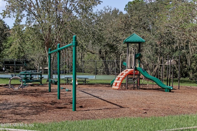1553 Royal Fern Ln, Fleming Island, FL 32003 - community playground featuring view of scattered trees