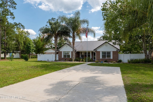 161 Kingfish Ave, Palatka, FL 32177 - photo 1
