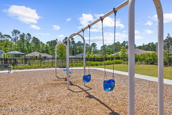 2768 Windsor Lakes Way, Green Cove Springs, FL 32043 - community play area with fence