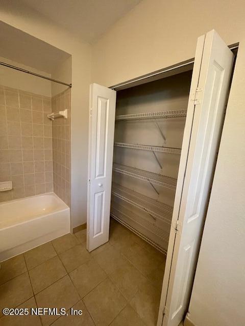 9745 Touchton Rd Unit 2522, Jacksonville, FL 32246 - view of closet