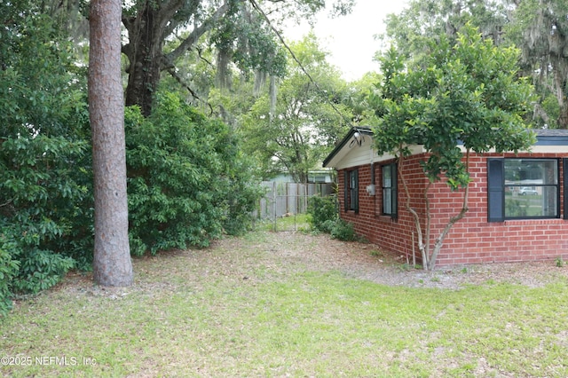 2242 Lake Lucina Dr, Jacksonville, FL 32211 - view of yard